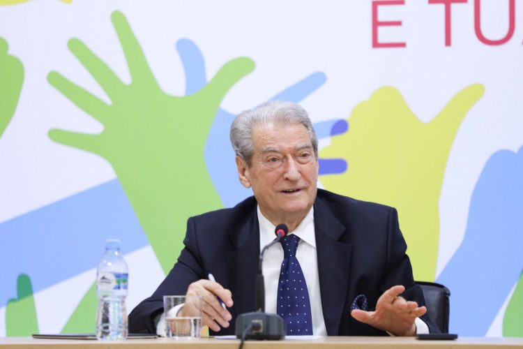 Berisha: Rama e shpëtoi Bashën nga 6 vite burg