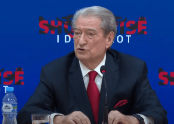 Berisha: Rama procedura joligjore kontrolli kundër Ahmetaj,  vetëm pse e kërcënoi