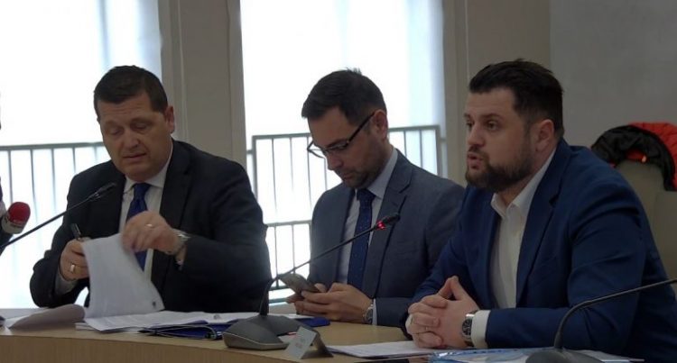 KAS rrëzon Celibashin, regjistrohet Alibeaj në zgjedhjet e 14 Majit