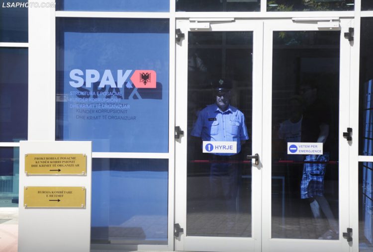 U thirr në SPAK, 7 kallëzime te depozituara kundër kryebashkiakut të Krujës