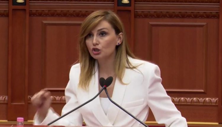 Tabaku përplaset me Ibrahimaj: A je e paaftë apo arrogante? Fol me shifra jo me foto