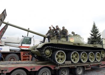 Depo e armëve bërthamore në Bjellorusi dhe 1600 tanke të reja, çfarë paralajmëron Putin
