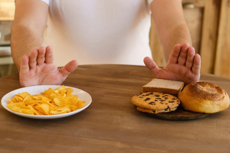 Si të përballeni me ndjenjën e vazhdueshme të urisë