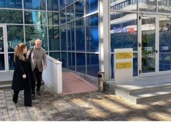 Pas rreth dy orësh, ministrja Xhaçka përfundon dëshminë në SPAK