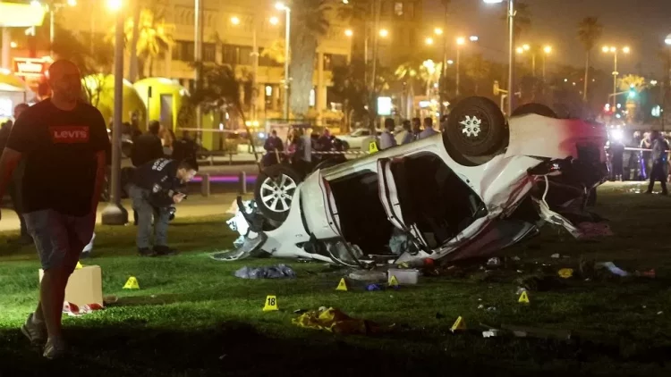 Sulm terrorist në Tel Aviv, 44-vjeçari hyn me makinë në mes të turmës me njerëz