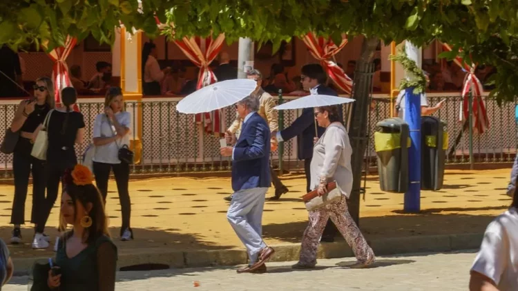 Ndryshimet klimatike, Spanja përgatitet për temperaturat rekord deri në 40 gradë