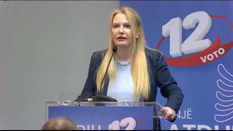 PDIU fushatë në Fier: S’kemi pse mbetemi peng i së kaluarës, ne jemi gardian të Atdheut
