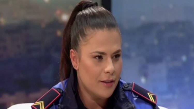 Dorëhiqet nga “Shqiponjat”  ish-peshëngritësja Fetie Kasa, i iku nga duart Inez Hajrulla