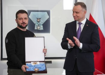 Zelensky në Poloni, Presidenti Duda i dorëzon “Urdhrin e Shqiponjës së Bardhë”