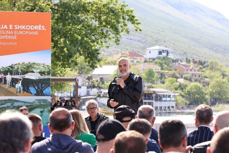 “Mos votoni Like florinin”, Rama në Shkodër: Votoni kalin që e çon Shkodrën përpara