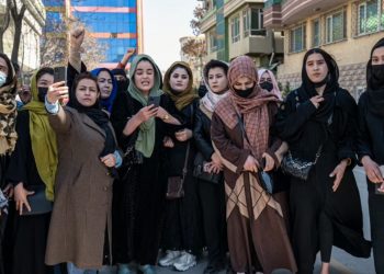 Gratë afgane protestojnë kundër njohjes ndërkombëtare të qeverisë talibane