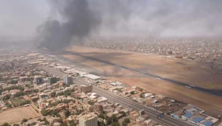 100 civilë të vdekur dhe qindra të plagosur nga luftimet në Sudan