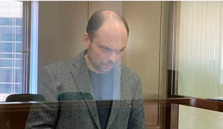 Kritiku i Kremlinit dënohet me 25 vjet burg