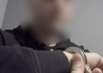 Pjesë e kontrabandës së emigrantëve, në pranga 5 shqiptarë në Britani (EMRAT)