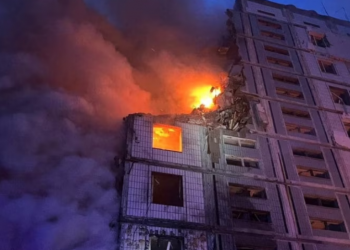 Sulme ajrore ruse ndaj qyteteve ukrainase, raportohet për viktima