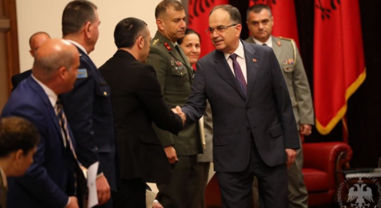 Begaj takohet me anëtarët e Kursit të Lartë të Sigurisë dhe Mbrojtjes