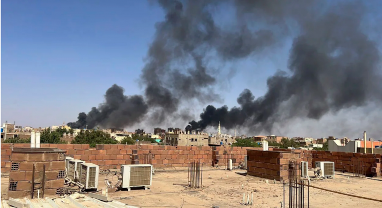 Sudan/ Diskutime mes forcave rivale për evakuimin e të huajve të kapur në luftë