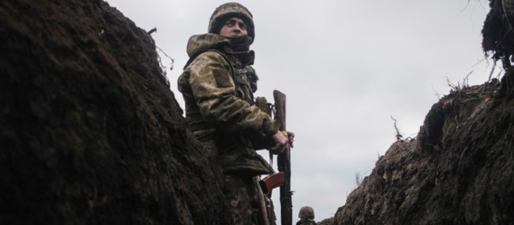 Videoja e të burgosurit teksa i pritet koka, Ukraina nis menjëherë hetimet