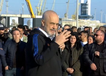 Rama çel fushatën në Durrës: Do jetë një nga destinacionet më të kërkuara në Mesdhe