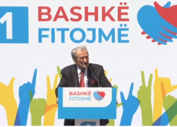 Berisha nga Fushë-Arrëzi: Pse po ikin shqiptarët sikur në vend të kishte rënë kolera?