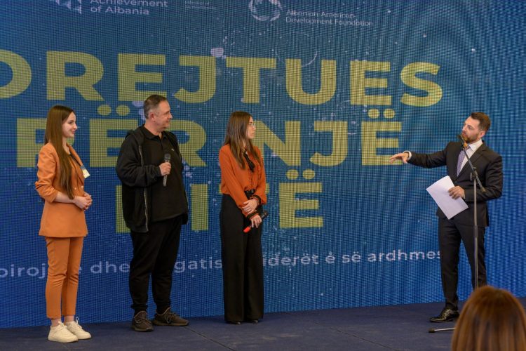 Përvoja e veçantë e nxënësve ekselentë, një ditë punë në zyrën e Samir Manes
