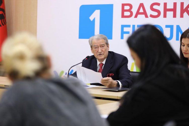 Berisha akuza ndaj Emirjana Sakos: Do e çojmë në SPAK, aferë me hidrovorin e Durrësit