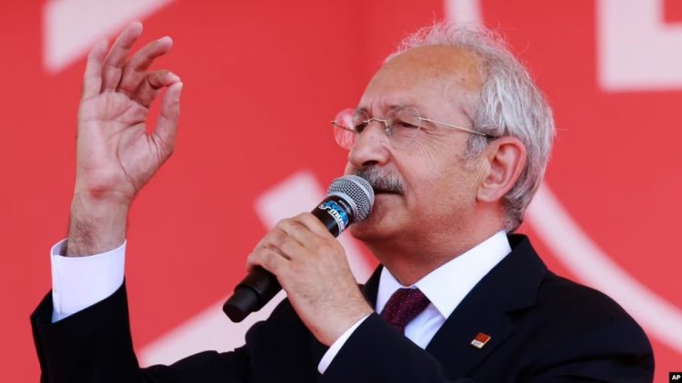 Sfiduesi i Erdoganit thyen tabunë fetare në zgjedhje