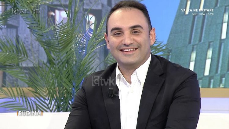 E njohin si Belo, Këlliçi shpjegon pseudonimin: Ma kanë vënë çunat e lagjes