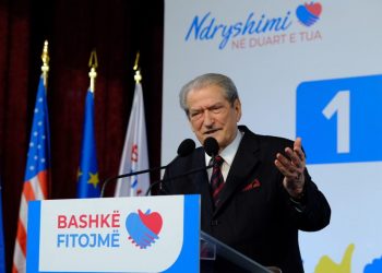 Berisha: Rama si Enver Hoxha. S’ka skuadra pushkatimi, por të përzë nga Shqipëria