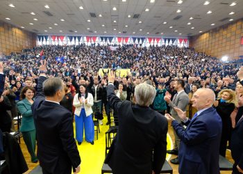 Edhe Meta në krah të Berishës, prezantohet në Elbasan Luçiano Boçi