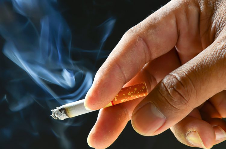 Shkalla e pirjes së duhanit arrin nivelin më të ulët të të gjitha kohërave në Amerikë