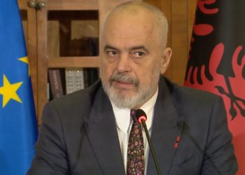 Gjyqi ndaj ish-krerëve të UÇK, Rama: E pagëlltitshme një çorbë kaq e shpifur