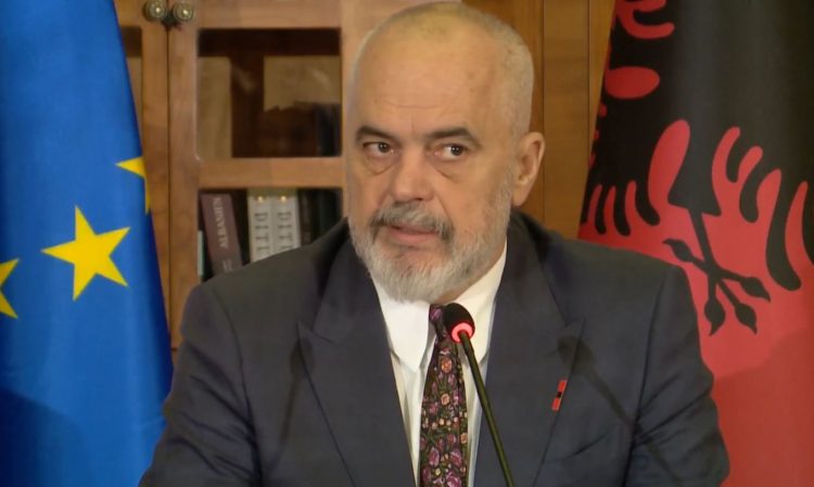 Gjyqi ndaj ish-krerëve të UÇK, Rama: E pagëlltitshme një çorbë kaq e shpifur