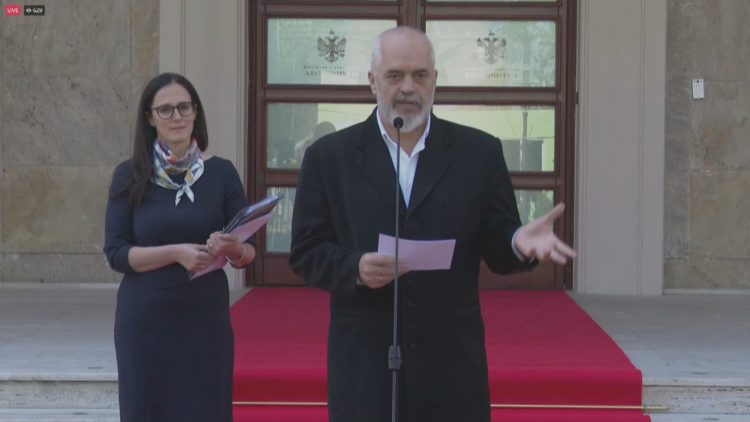 Sa do shkojnë pagat për një sërë profesionesh? Rama: Specialisti më i ulët, 81 mijë lekë