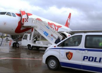 Në kërkim ndërkombëtar për drogë dhe vjedhje, ekstradohen nga Italia dhe Greqia 3 shtetas