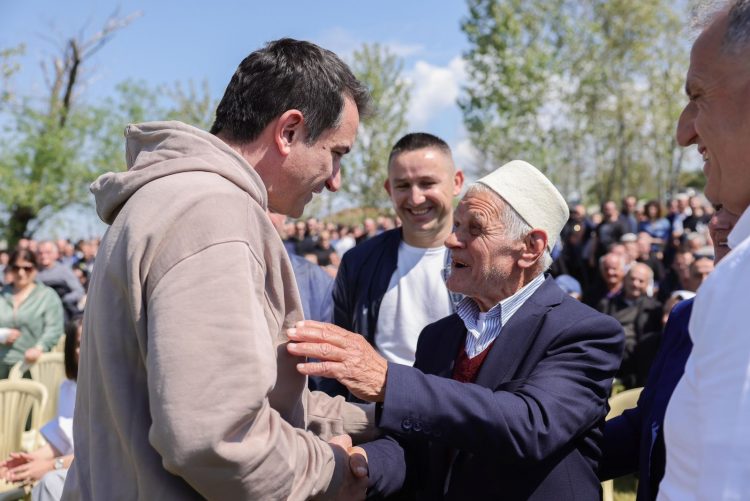 Veliaj: Berisha nuk zhvillon takime në Tiranë, pasi qytetarët e kanë braktisur