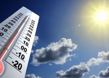 Temperatura të larta në fundjavë, meterologu: Mund të shfrytëzojmë plazhin