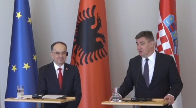 Presidenti kroat:Serbia në pozitë politike skizofrenike,ka fantazi për raportet me Rusinë