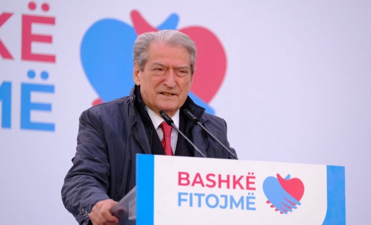 “Fitojmë nga jugu në veri”, Berisha në Vaun e Dejës: Diktatura e bandave, forma më e keqe