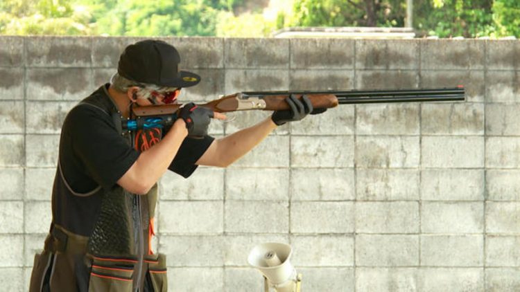 Sulm me thikë dhe pushkë gjahu në Japoni, humbin jetën dy policë dhe një grua