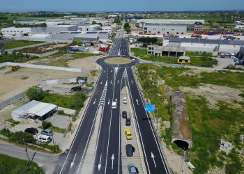 Rama nis ditën me pamjet nga Nyja e Fllakës në Durrës