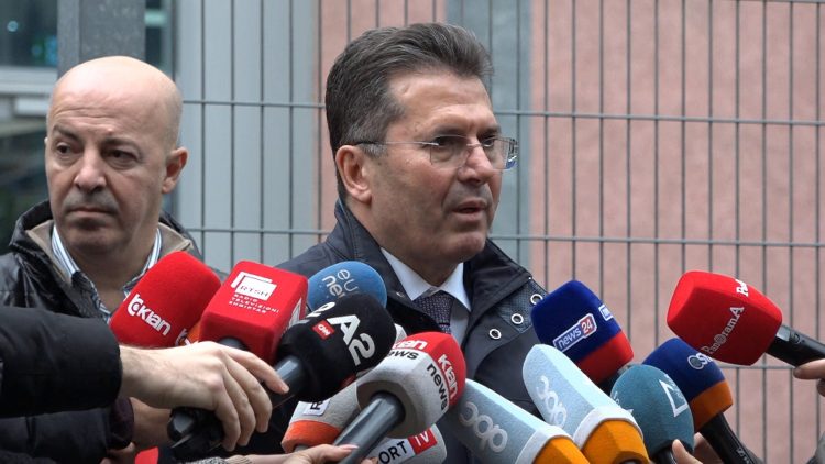 “Gërdeci”/ Shtyhet sërish seanca për Fatmir Mediun, mungonin avokatët