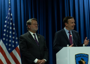 Vuçiç takon senatorët amerikanë! Bisedime për raportet me SHBA-në dhe Kosovën