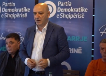 Berisha i akuzoi se janë blerë nga Rama,Bejko:Je një morr që i ke pirë gjakun shqiptarëve