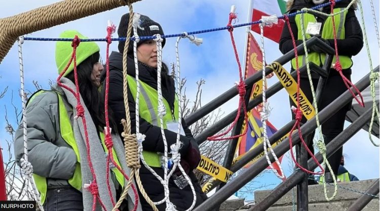 Irani ekzekuton dy persona për blasfemi