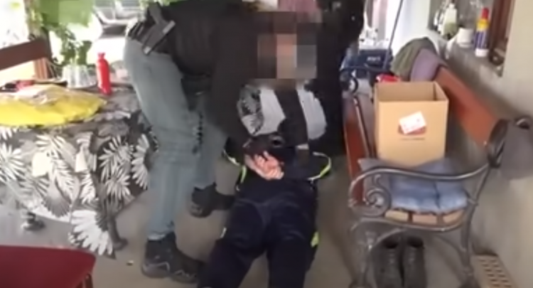 I biri vrau tetë persona me armë zjarri në Serbi, arrestohet babai i 21-vjeçarit