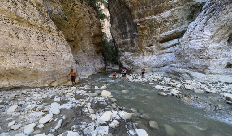 Eksploronte kanionin e Langaricës, humb jetën turistja në Përmet