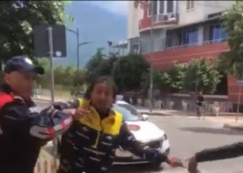 Sulmuan me armë policët në kufirin e gjelbërt në Morinë, arrest me burg për 6 emigrantët