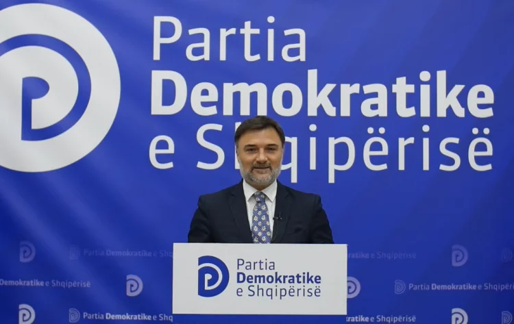 Rezultati i zgjedhjeve, Alibeaj jep dorëheqjen nga drejtimi i PD-së