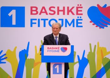 Berisha-Becit: Hajde këtu së bashku me Spahinë. Kandidimi për Ramën, gabimi i jetës tënde